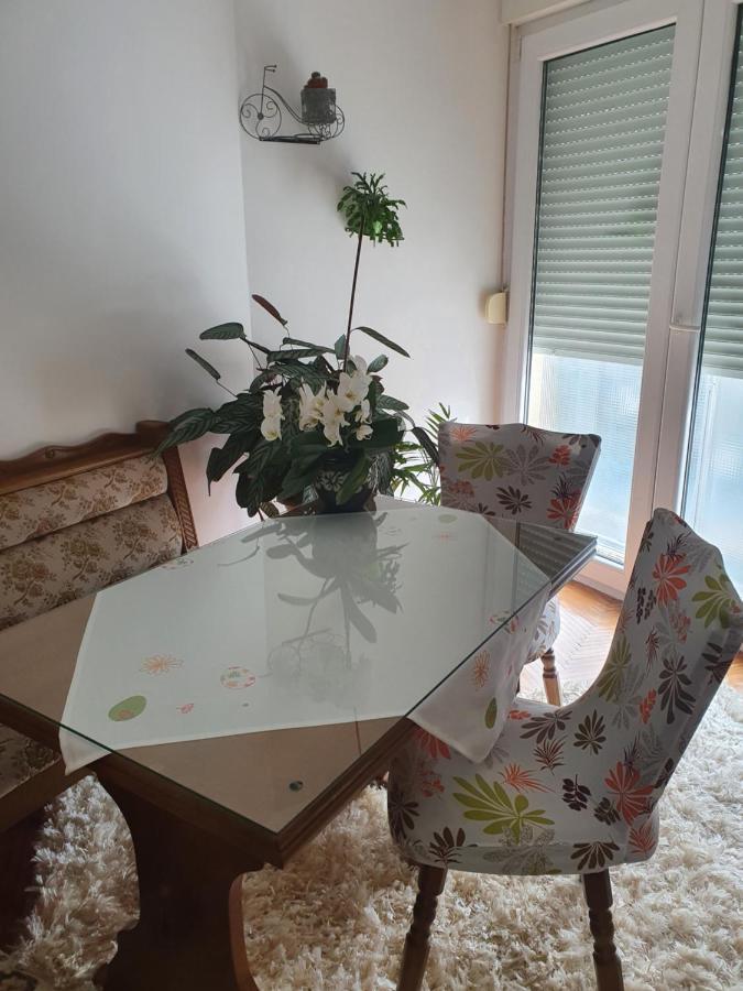Apartman Noa 크닌 외부 사진