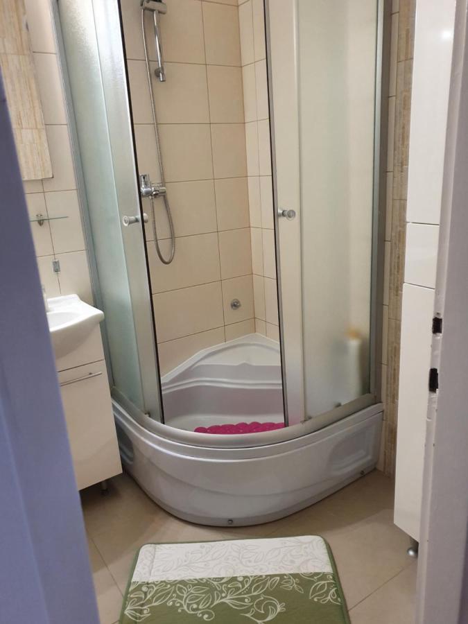 Apartman Noa 크닌 외부 사진